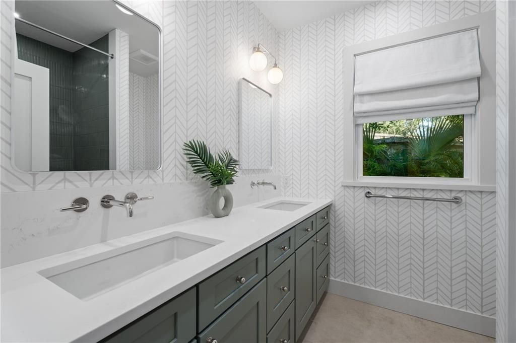 For Sale: $2,250,000 (4 beds, 3 baths, 3364 Square Feet)