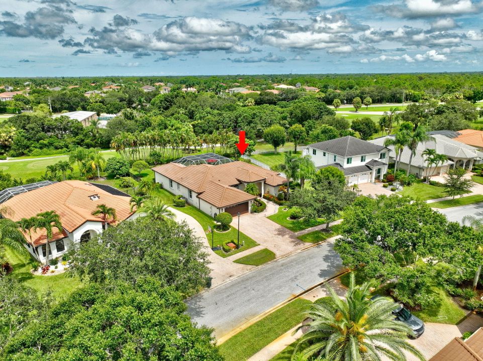 待售: $849,000 (4 贝兹, 3 浴室, 2481 平方英尺)