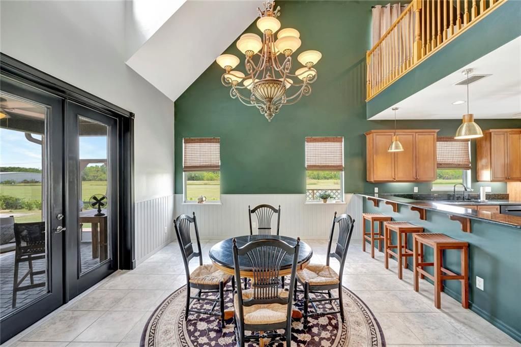 For Sale: $1,550,000 (4 beds, 3 baths, 3526 Square Feet)