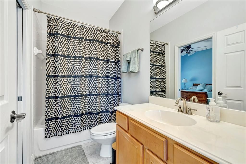 For Sale: $1,550,000 (4 beds, 3 baths, 3526 Square Feet)