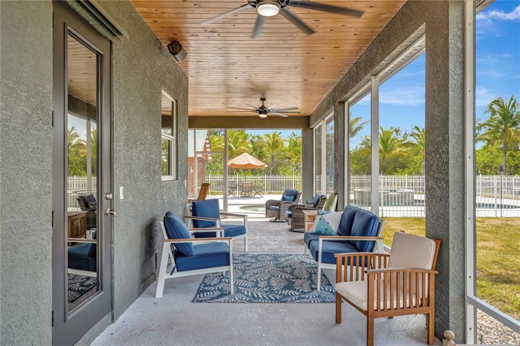 For Sale: $1,550,000 (4 beds, 3 baths, 3526 Square Feet)