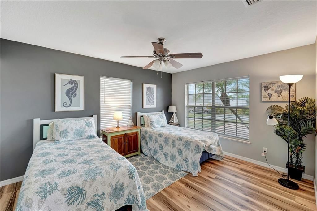 For Sale: $1,550,000 (4 beds, 3 baths, 3526 Square Feet)