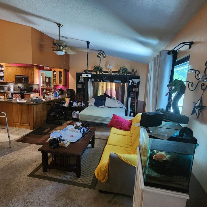 For Sale: $469,000 (3 beds, 2 baths, 2275 Square Feet)