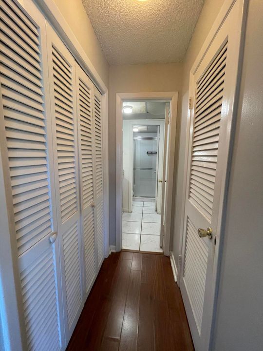 Activo con contrato: $260,000 (3 camas, 2 baños, 1286 Pies cuadrados)