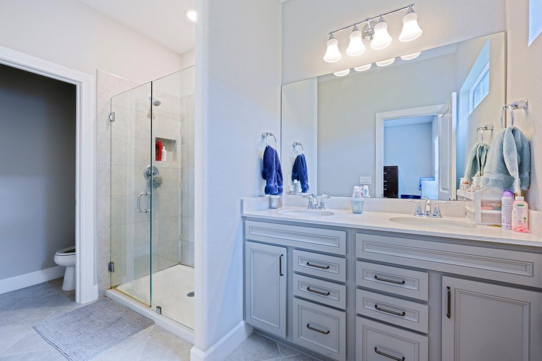 出租: $3,490 (3 贝兹, 2 浴室, 1782 平方英尺)