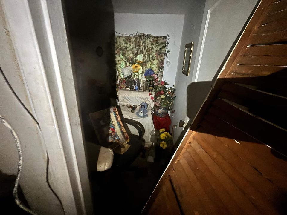 合同活跃: $180,000 (2 贝兹, 1 浴室, 572 平方英尺)