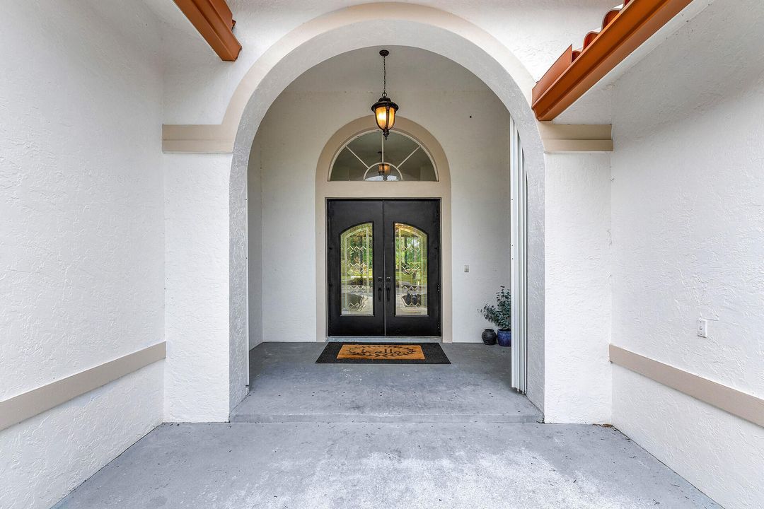 For Sale: $2,295,000 (4 beds, 3 baths, 3381 Square Feet)