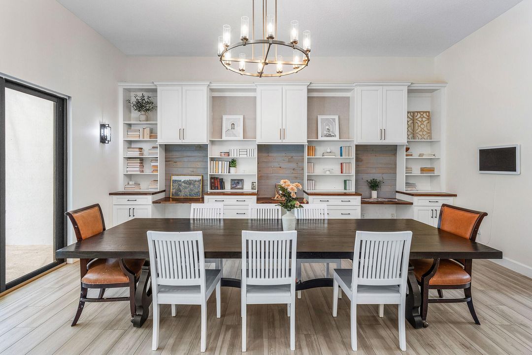 For Sale: $2,295,000 (4 beds, 3 baths, 3381 Square Feet)