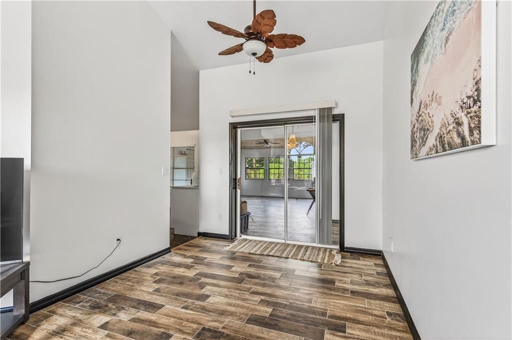 Active With Contract: $350,000 (4 beds, 2 baths, 3269 Square Feet)