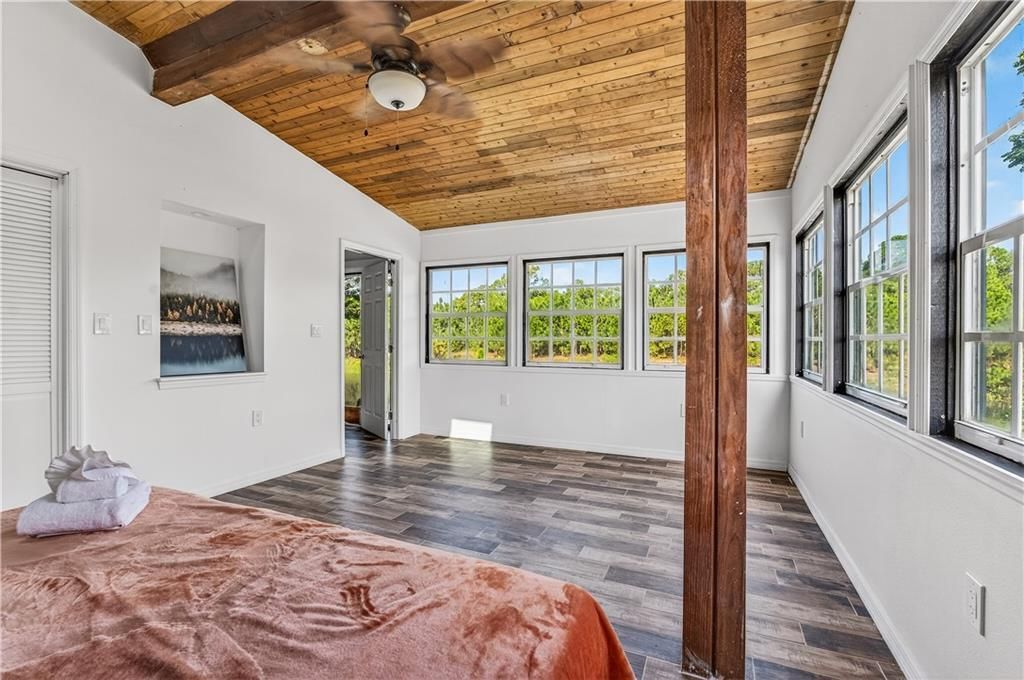 Active With Contract: $350,000 (4 beds, 2 baths, 3269 Square Feet)