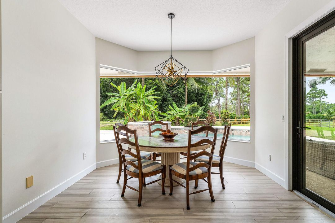 For Sale: $2,295,000 (4 beds, 3 baths, 3381 Square Feet)