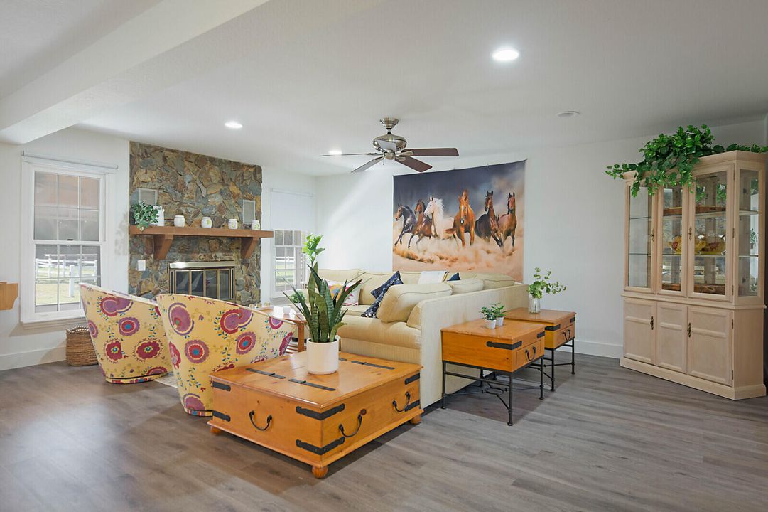 For Rent: $20,000 (4 beds, 3 baths, 3922 Square Feet)