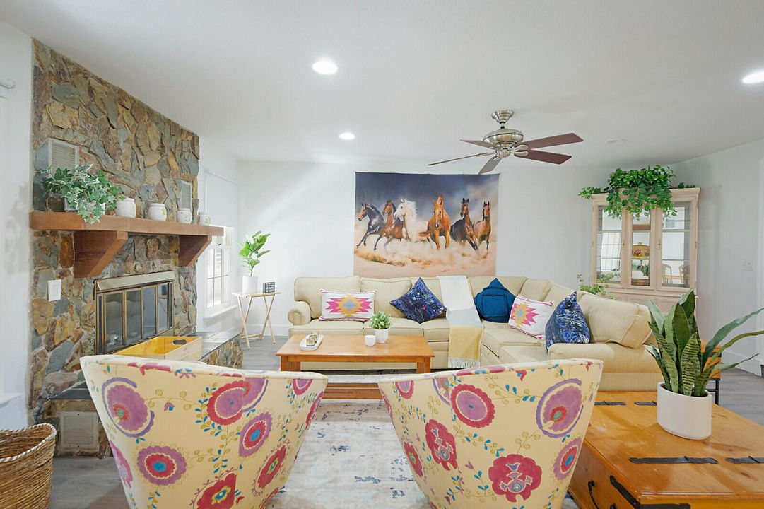 For Rent: $20,000 (4 beds, 3 baths, 3922 Square Feet)