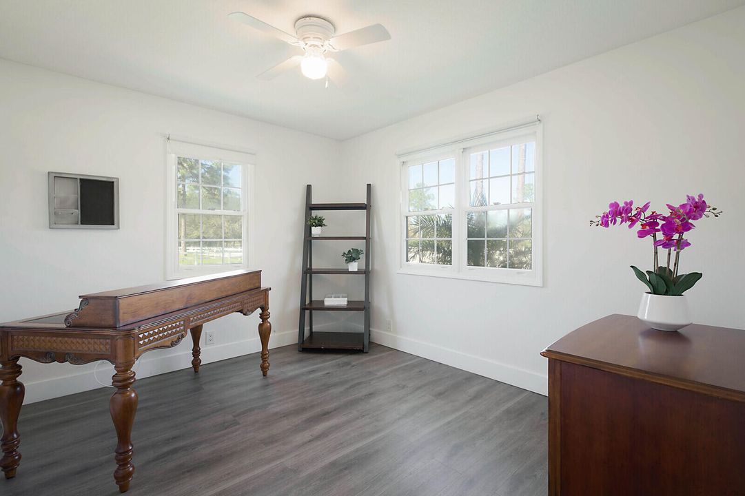 For Rent: $20,000 (4 beds, 3 baths, 3922 Square Feet)