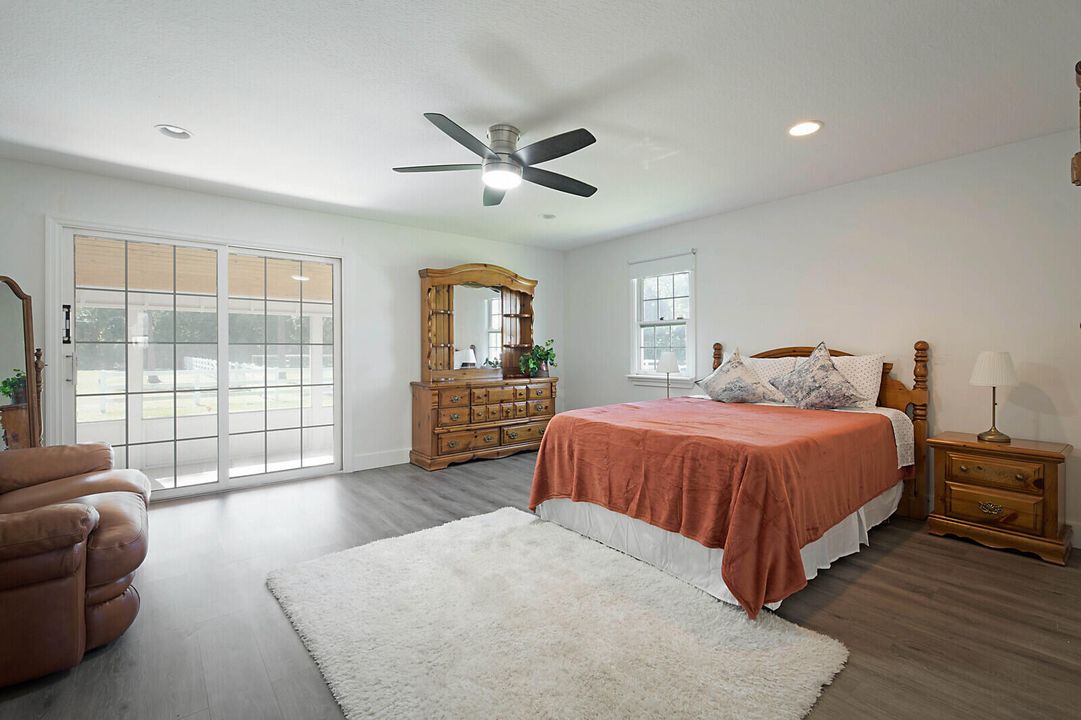 For Rent: $20,000 (4 beds, 3 baths, 3922 Square Feet)