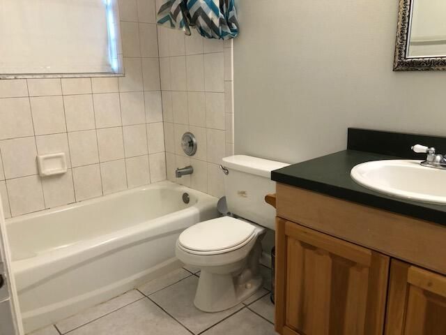 For Rent: $20,000 (4 beds, 3 baths, 3922 Square Feet)