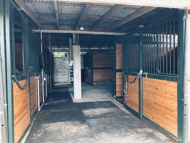 For Rent: $20,000 (4 beds, 3 baths, 3922 Square Feet)