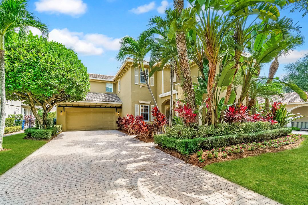 Active With Contract: $1,345,000 (4 beds, 4 baths, 3122 Square Feet)