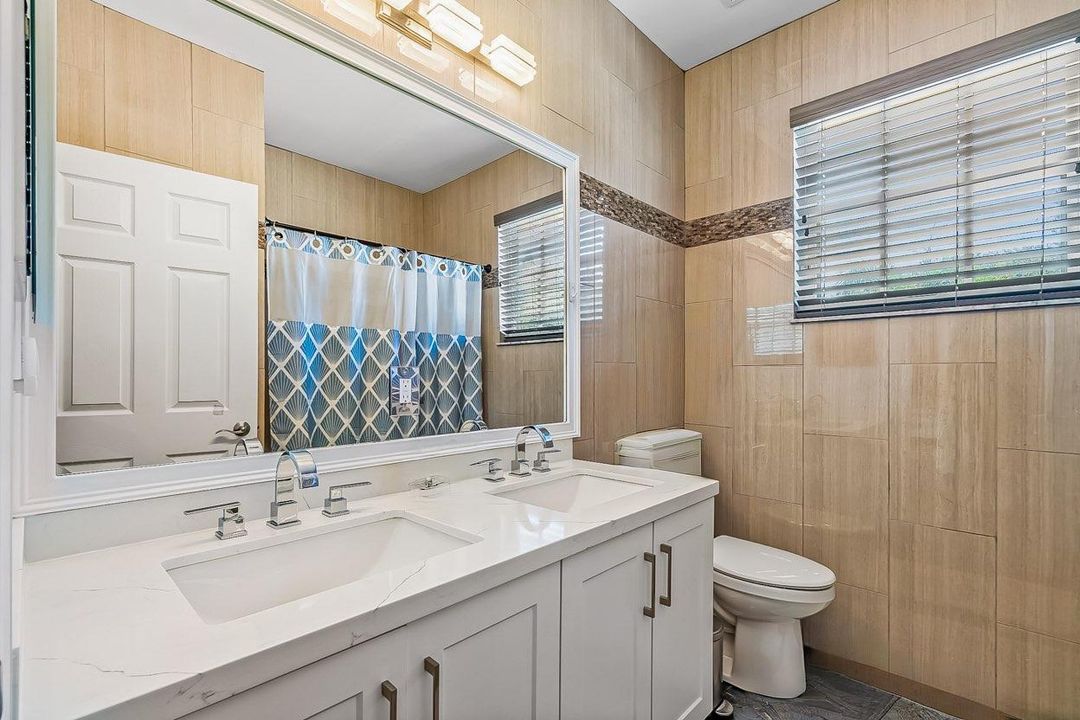 Active With Contract: $1,345,000 (4 beds, 4 baths, 3122 Square Feet)