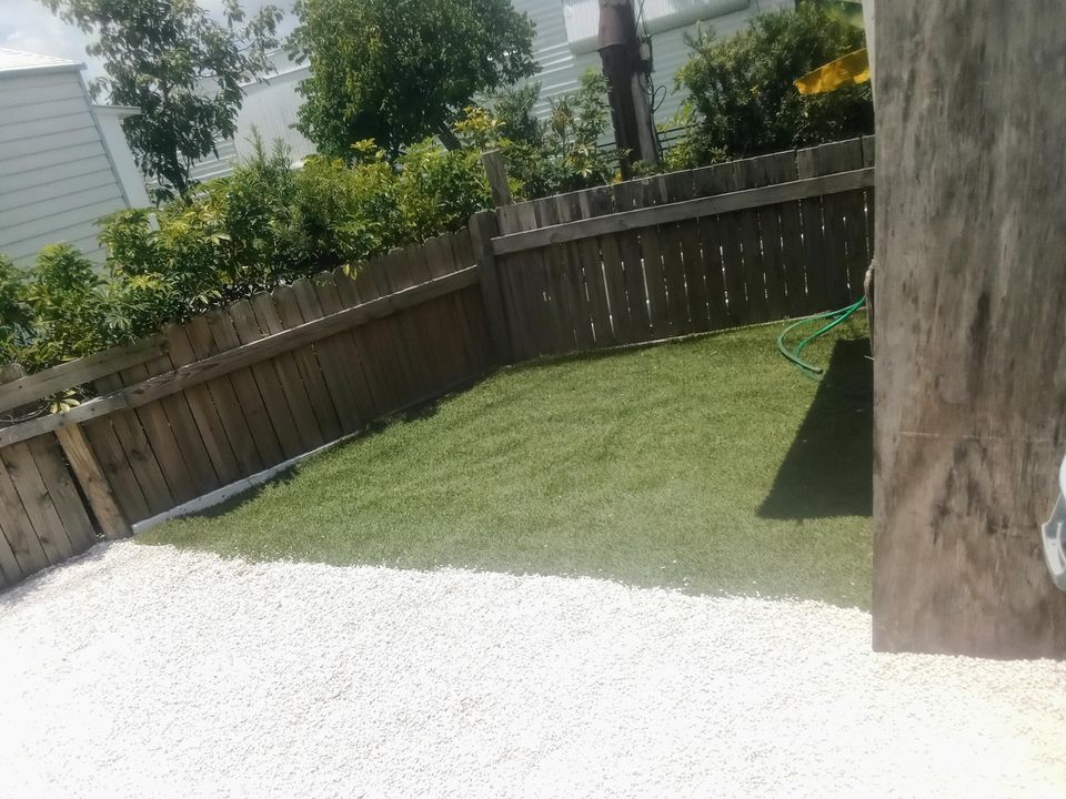 For Sale: $95,000 (2 beds, 1 baths, 608 Square Feet)