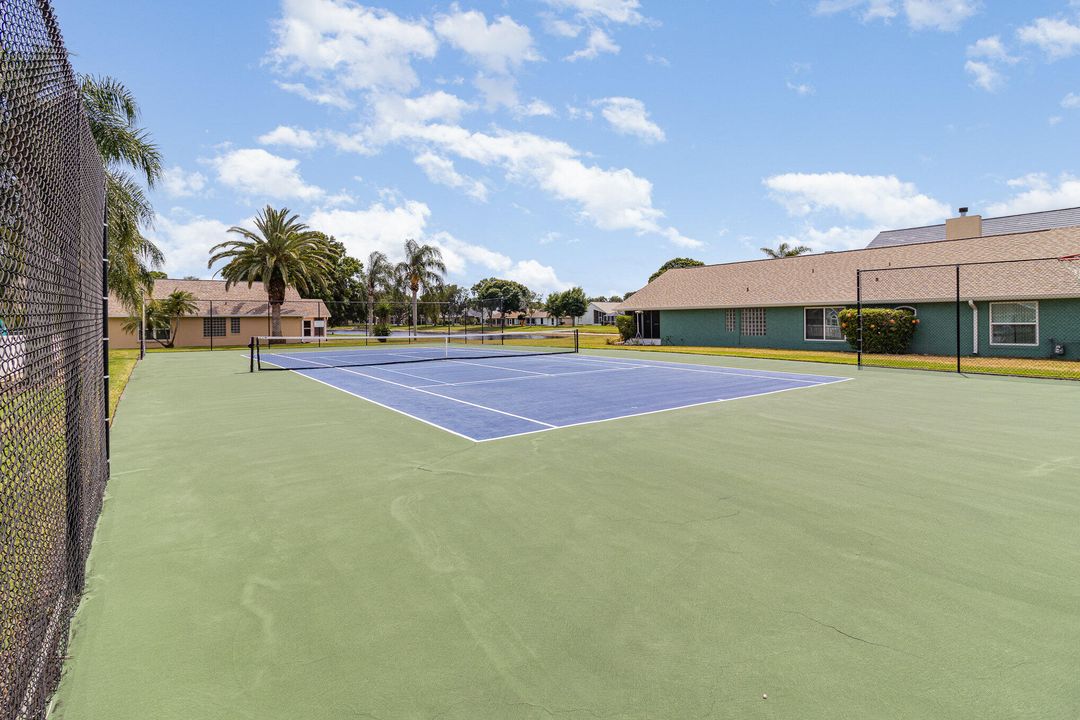 For Sale: $473,900 (3 beds, 3 baths, 2180 Square Feet)