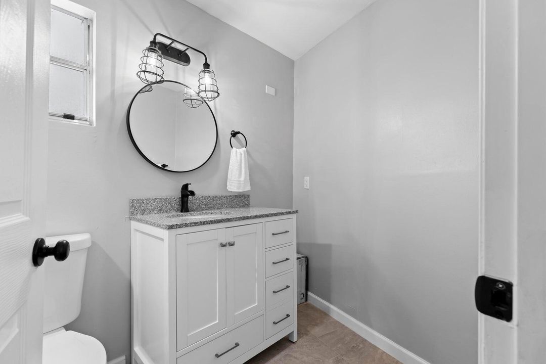 For Sale: $399,900 (3 beds, 3 baths, 1781 Square Feet)