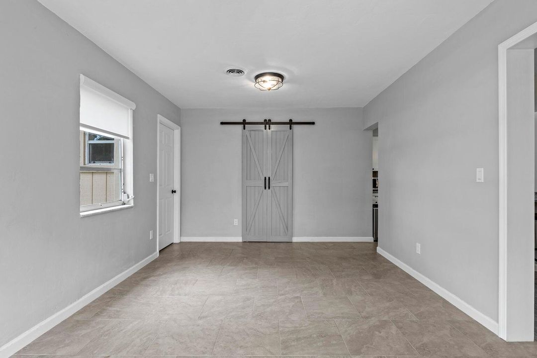 For Sale: $399,900 (3 beds, 3 baths, 1781 Square Feet)