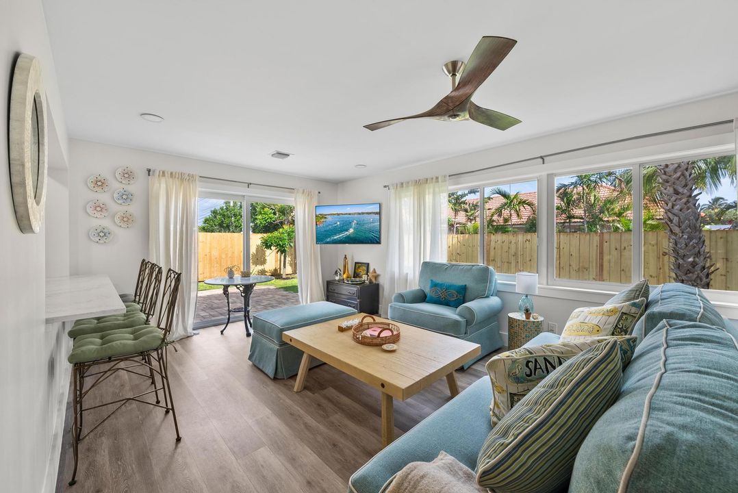 For Rent: $9,000 (3 beds, 2 baths, 1657 Square Feet)