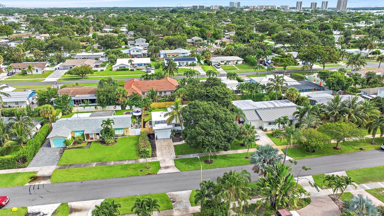 For Rent: $9,000 (3 beds, 2 baths, 1657 Square Feet)