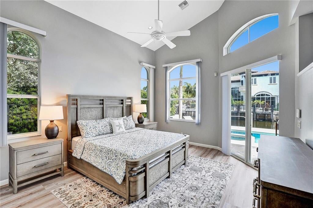 For Rent: $18,000 (3 beds, 3 baths, 2608 Square Feet)