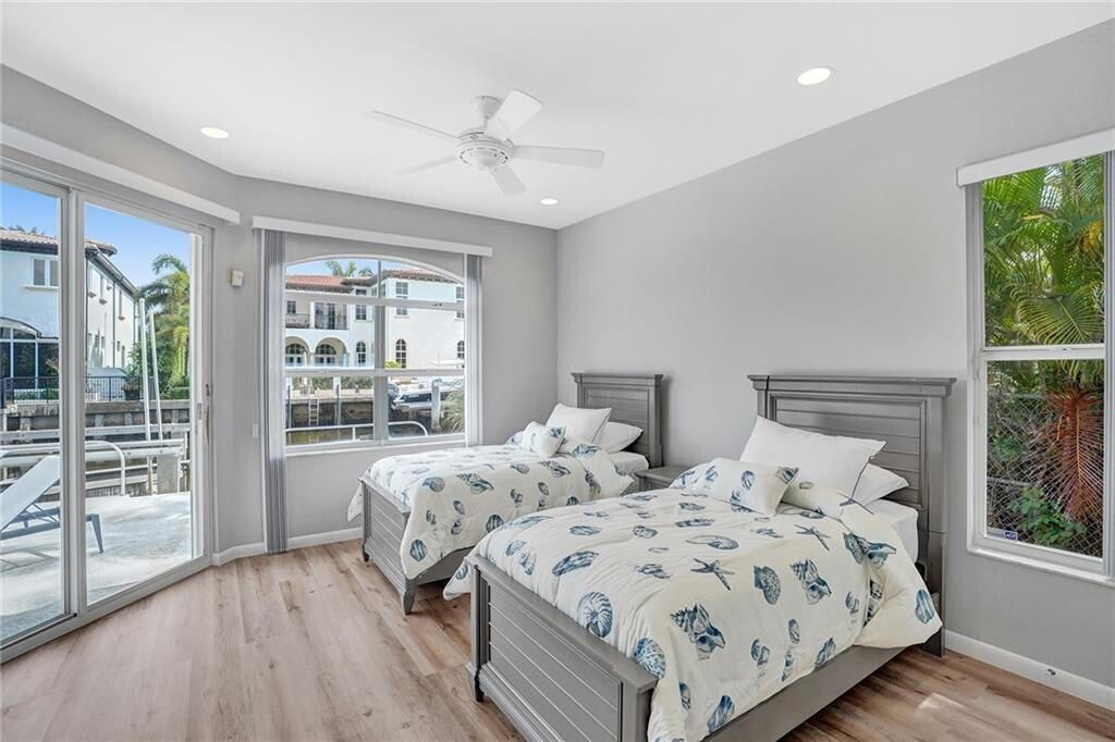 For Rent: $18,000 (3 beds, 3 baths, 2608 Square Feet)