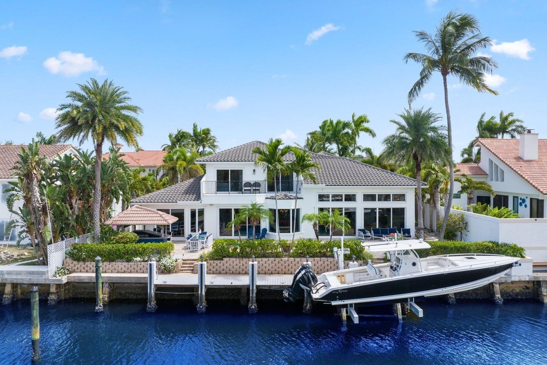 待售: $4,275,000 (5 贝兹, 5 浴室, 3813 平方英尺)