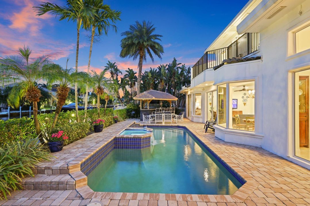 待售: $4,275,000 (5 贝兹, 5 浴室, 3813 平方英尺)