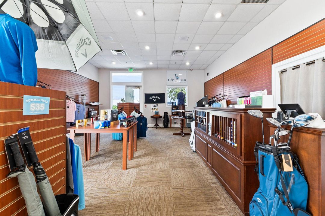 Activo con contrato: $1,280,000 (4 camas, 3 baños, 2852 Pies cuadrados)