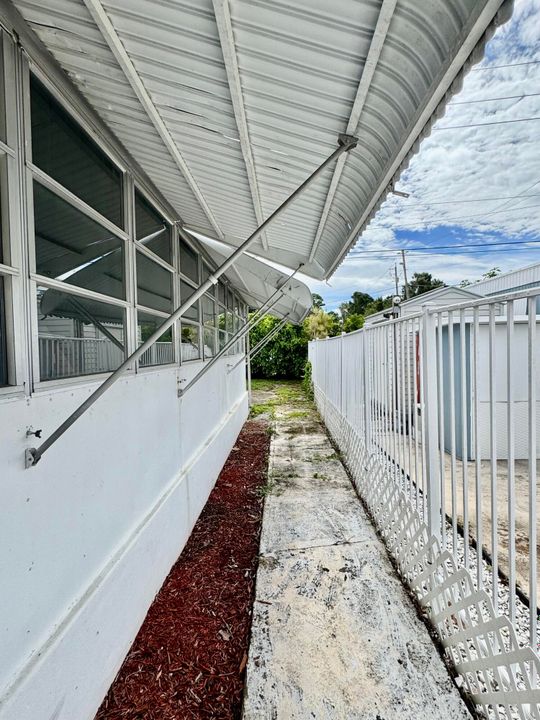 En Venta: $109,899 (2 camas, 2 baños, 1296 Pies cuadrados)