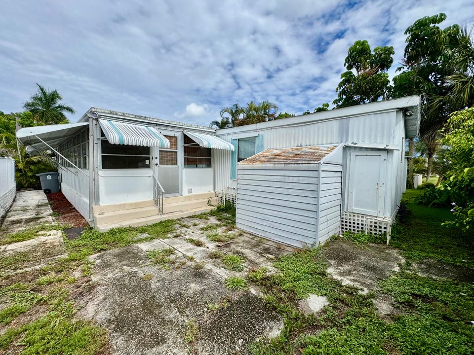 En Venta: $109,899 (2 camas, 2 baños, 1296 Pies cuadrados)