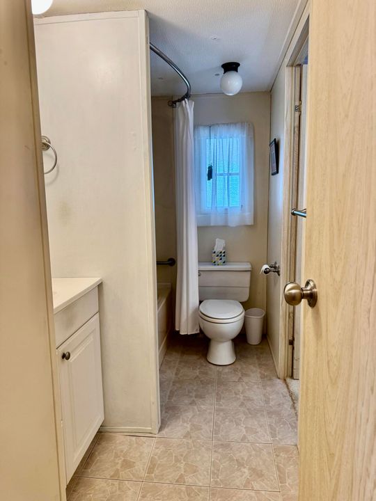 En Venta: $109,899 (2 camas, 2 baños, 1296 Pies cuadrados)