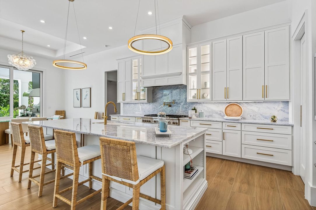 For Sale: $3,495,000 (3 beds, 3 baths, 3293 Square Feet)