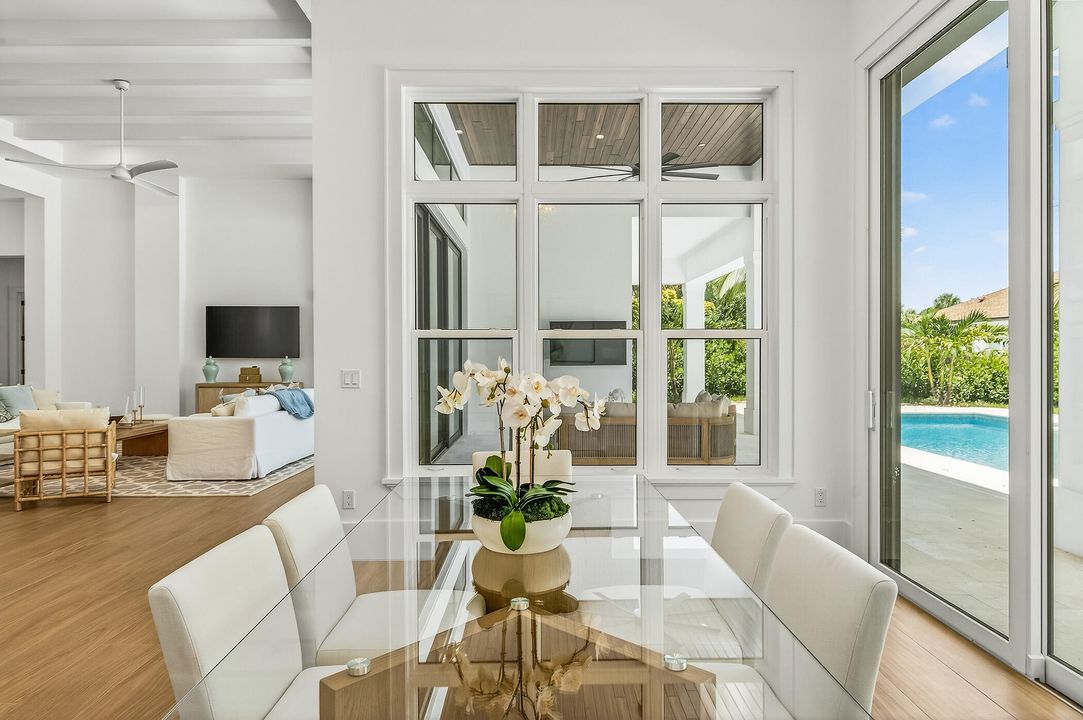 For Sale: $3,495,000 (3 beds, 3 baths, 3293 Square Feet)