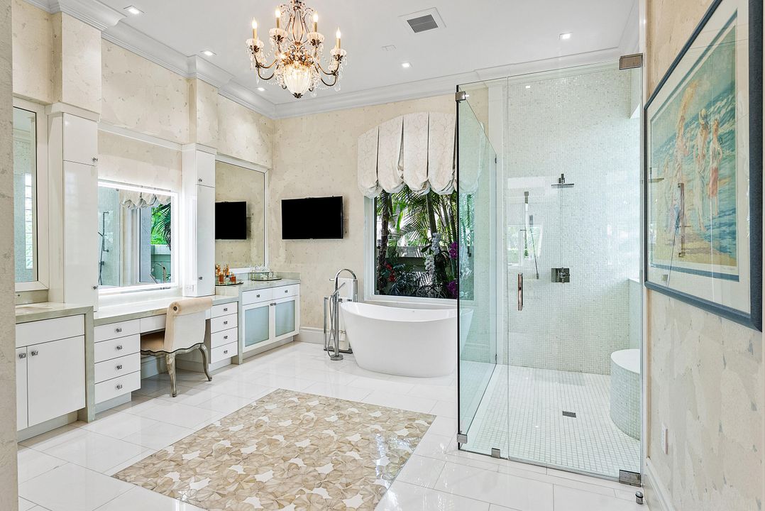 For Sale: $4,299,000 (4 beds, 5 baths, 5222 Square Feet)