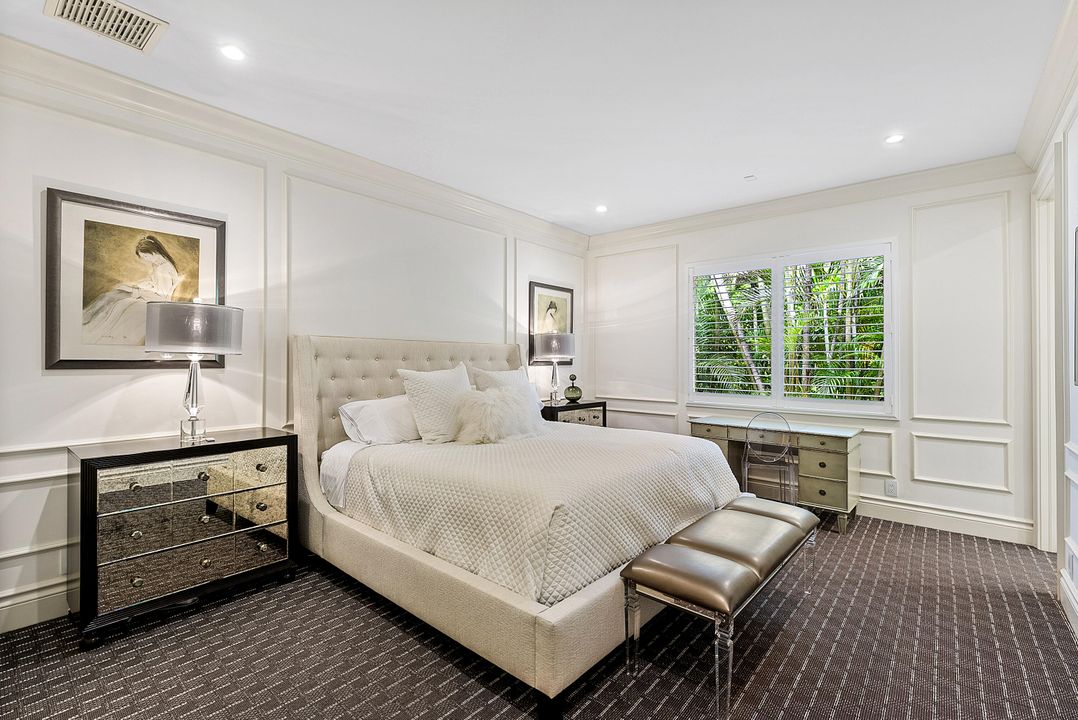 For Sale: $4,299,000 (4 beds, 5 baths, 5222 Square Feet)