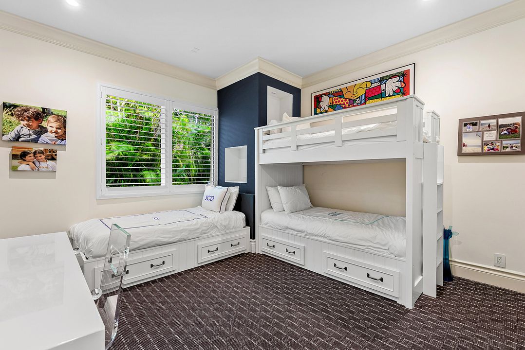 For Sale: $4,299,000 (4 beds, 5 baths, 5222 Square Feet)