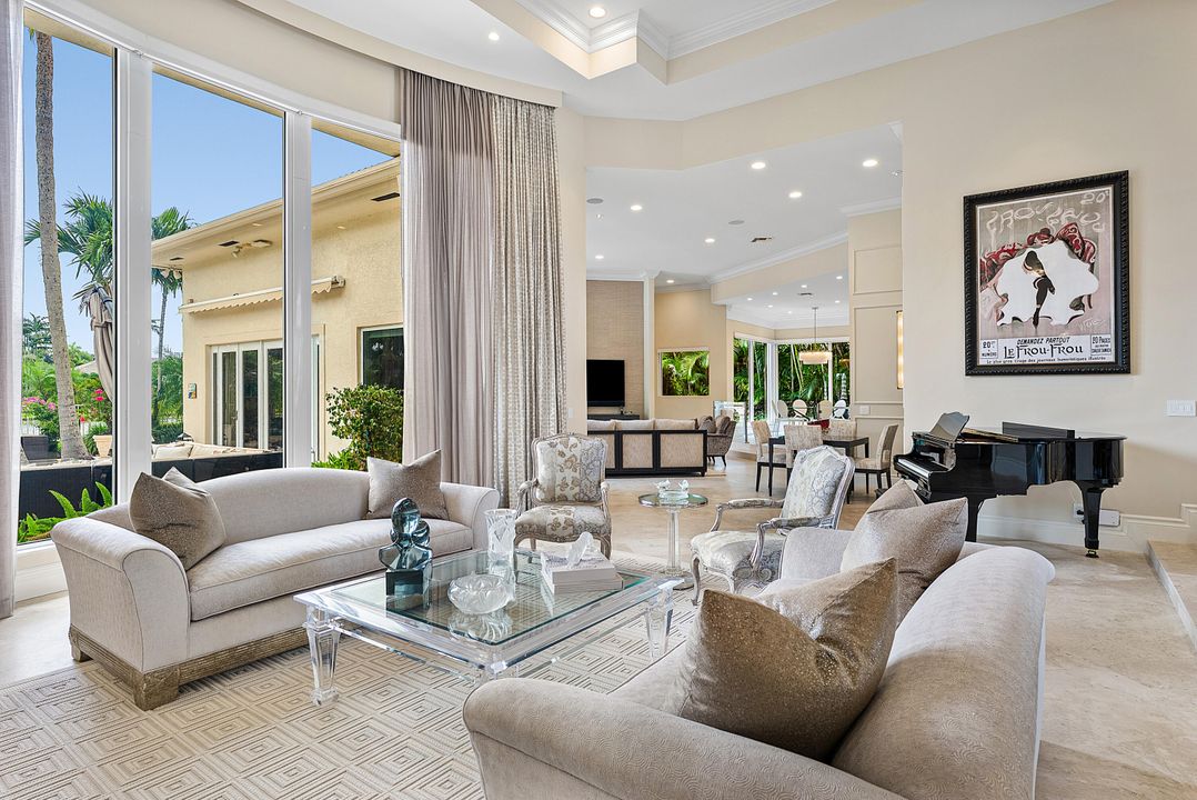 For Sale: $4,299,000 (4 beds, 5 baths, 5222 Square Feet)