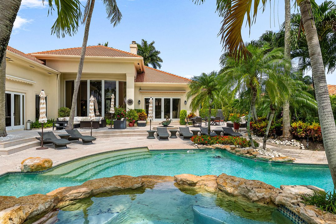 For Sale: $4,299,000 (4 beds, 5 baths, 5222 Square Feet)