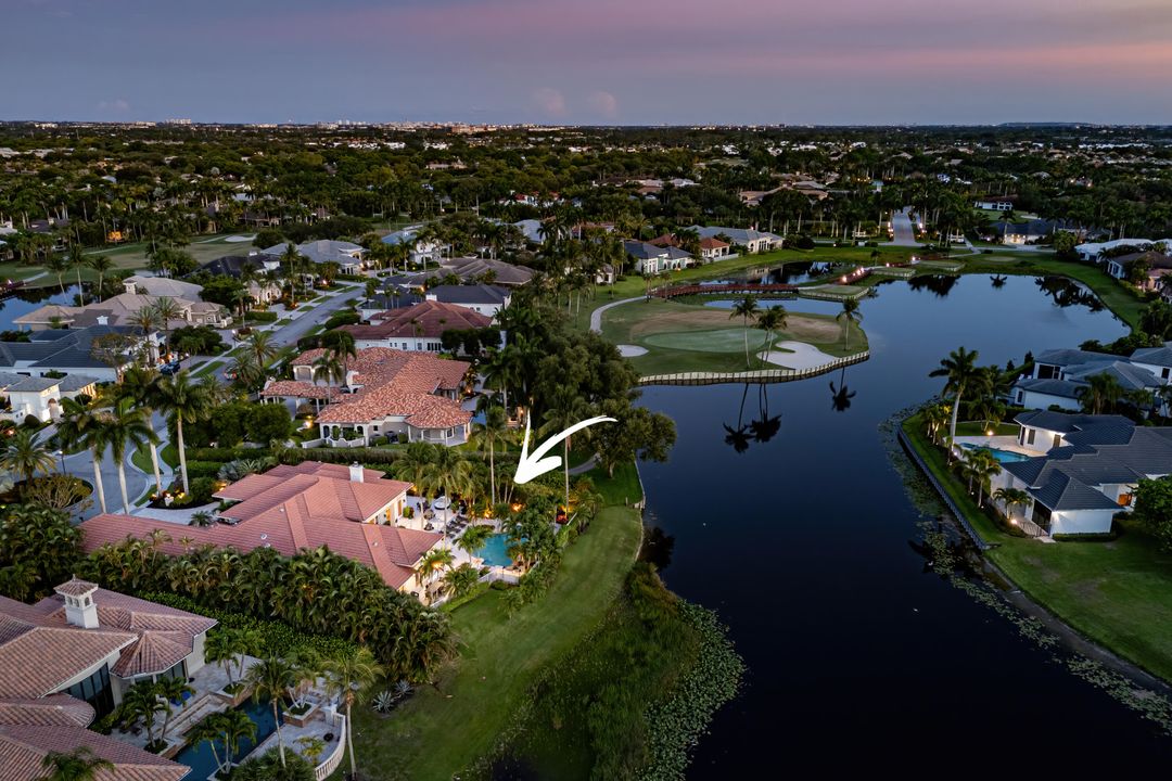 For Sale: $4,299,000 (4 beds, 5 baths, 5222 Square Feet)