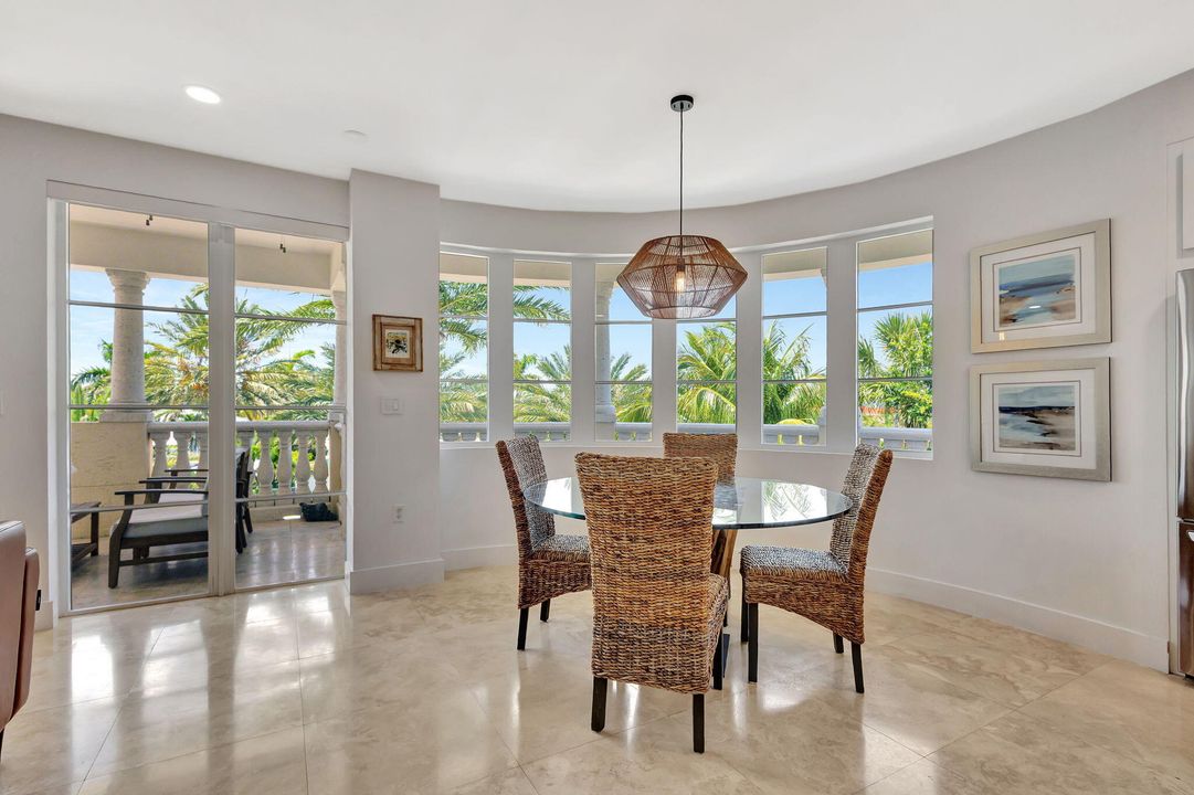 For Sale: $1,599,000 (3 beds, 2 baths, 2003 Square Feet)