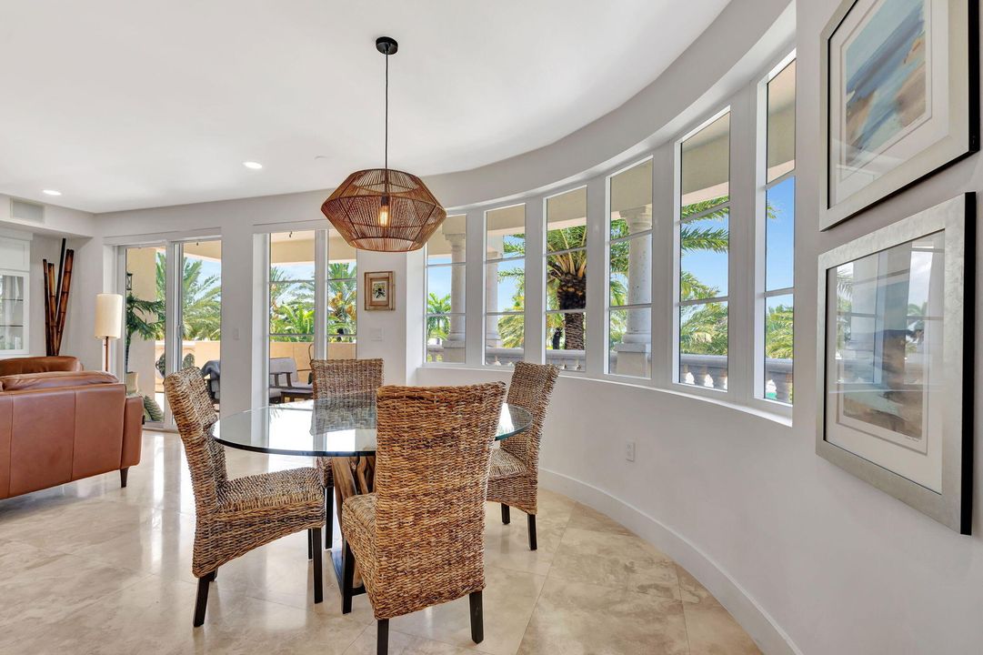 For Sale: $1,599,000 (3 beds, 2 baths, 2003 Square Feet)