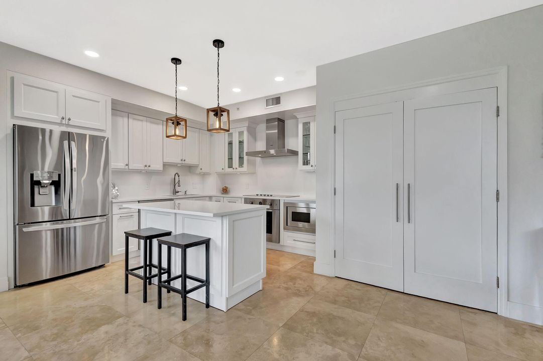 For Sale: $1,599,000 (3 beds, 2 baths, 2003 Square Feet)