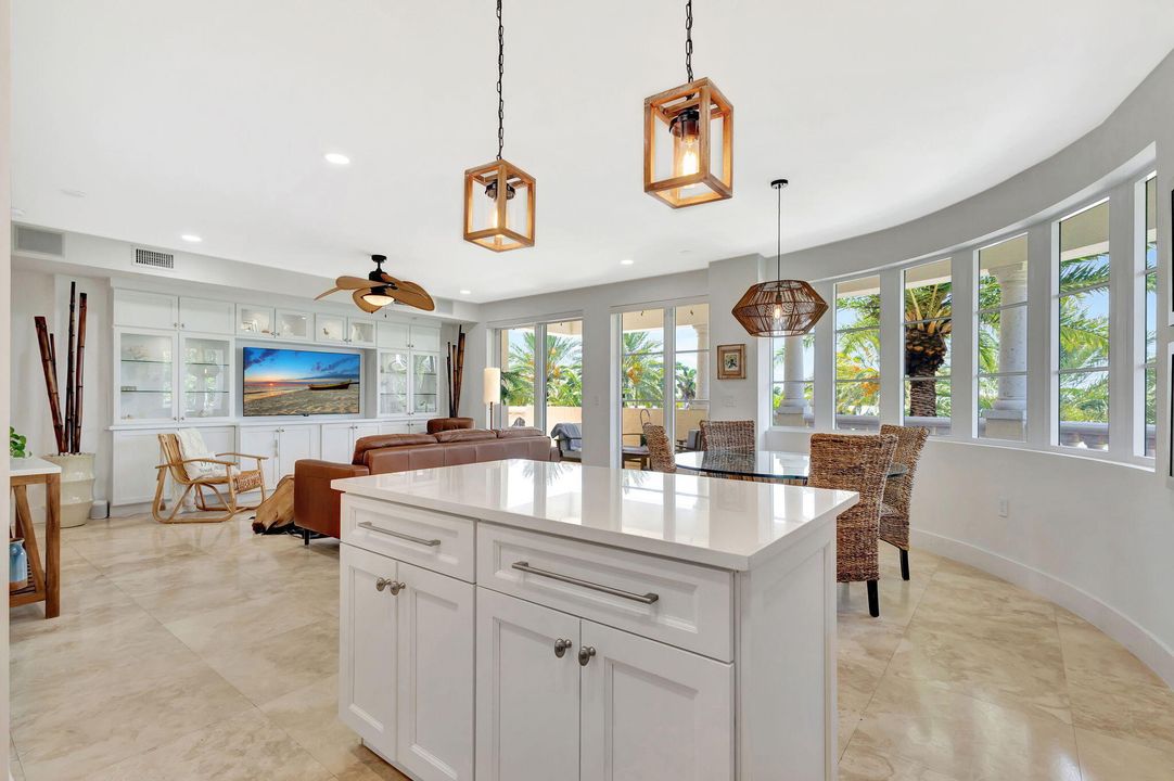 For Sale: $1,599,000 (3 beds, 2 baths, 2003 Square Feet)