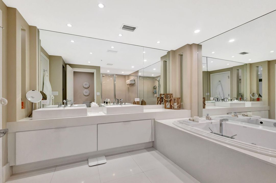 For Sale: $1,599,000 (3 beds, 2 baths, 2003 Square Feet)